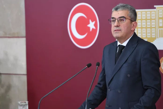 CHP, Maden Kanunu'nun 8 Maddesi İçin AYM'ye Başvurdu