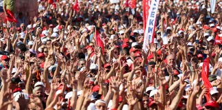 CHP'den "Geçinemiyoruz" Mitingi