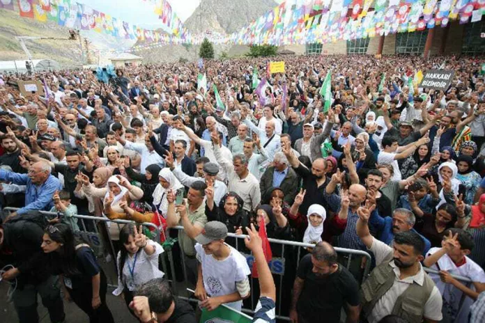 Hakkari'de Kayyıma Hayır Mitingi