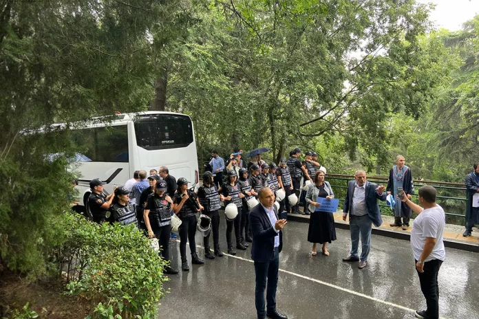 CHP'den Boğaziçi Ablukasına Suç Duyurusu