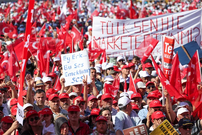 Emeklinin Talebi İnsanca Yaşam