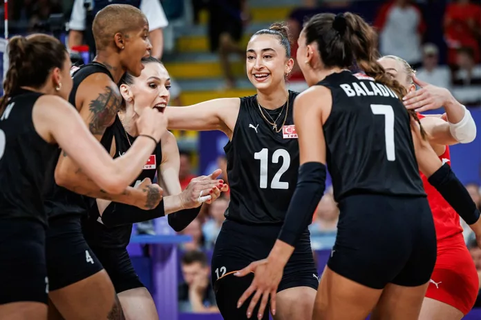 A Milli Kadın Voleybol Takımı Çeyrek Finalde