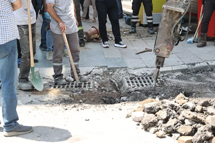 Konak'ta Yaşanan Facia ile İlgili 5 Kişi İçin Suç Duyurusu