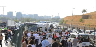 Metrobüs Hattındaki Kazada Bir Kişi Yaşamını Yitirdi