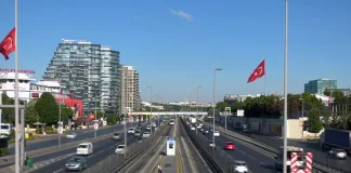 Yenibosna D100 ve Yan Yollar Tek Yönlü Trafiğe Kapanacak