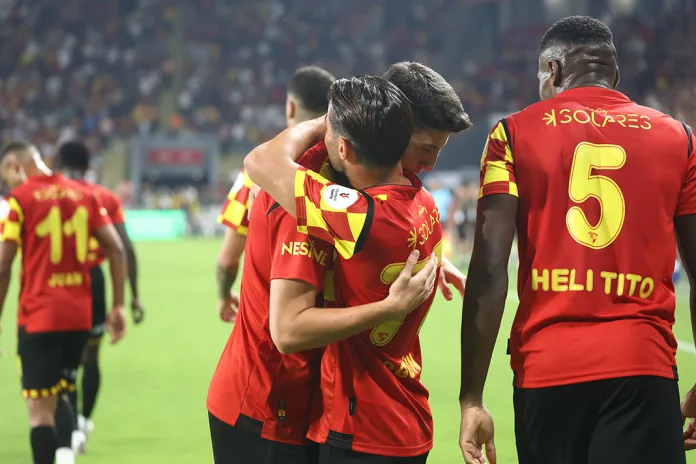 Göztepe, Kayserispor'u 3-0 Yendi