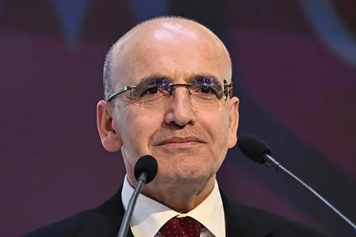 Mehmet Şimşek, Fitch'in BB- Notunu Başarı Gibi Sundu