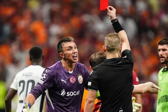 Muslera 3 Maçta Görev Alamayacak