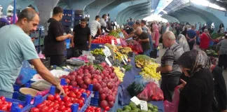 Edirneli Pazarcı İsyan Etti: Fiyatları Soran, Almadan Gidiyor