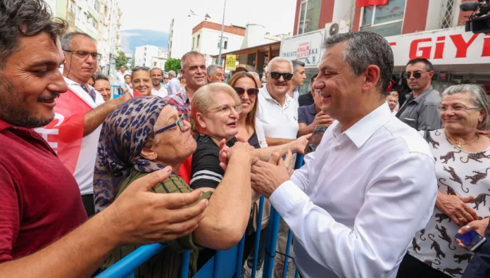 Özgür Özel: “Yoksulluğun hesabını sorarız”