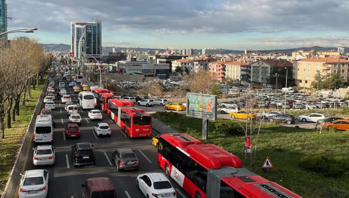 TÜİK'in Taşıt Kiralama İhalesini AKP Aday Adayı Kazandı