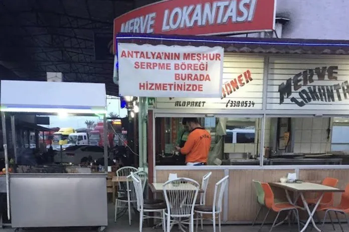 Antalya'da Bir Lokantada Tek Tırnaklı ve Domuz Eti Tespit Edildi