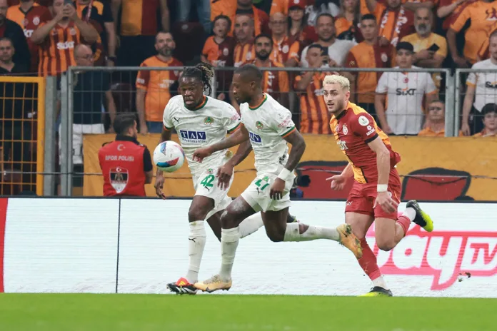 Galatasaray, Sahasında Ağırladığı Alanyaspor'u Yendi